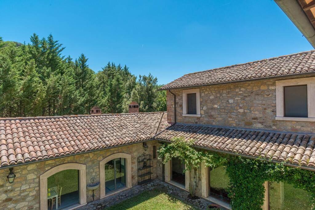 Exclusive Villa Parrano - Countryside With Pool Exterior photo